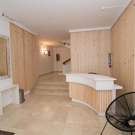 Apartamentos Mestret Sant Antoni de Portmany Extérieur photo