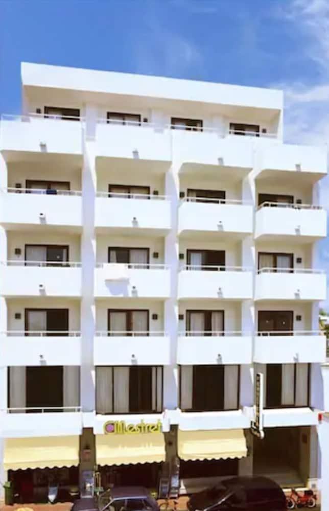 Apartamentos Mestret Sant Antoni de Portmany Extérieur photo