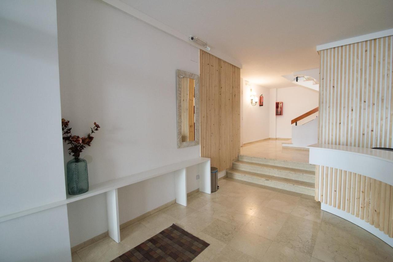 Apartamentos Mestret Sant Antoni de Portmany Extérieur photo