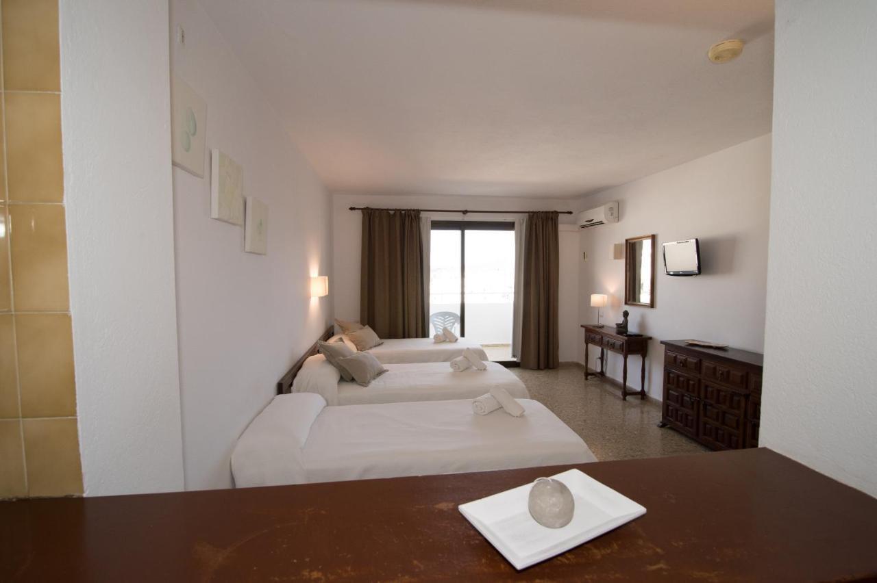Apartamentos Mestret Sant Antoni de Portmany Extérieur photo