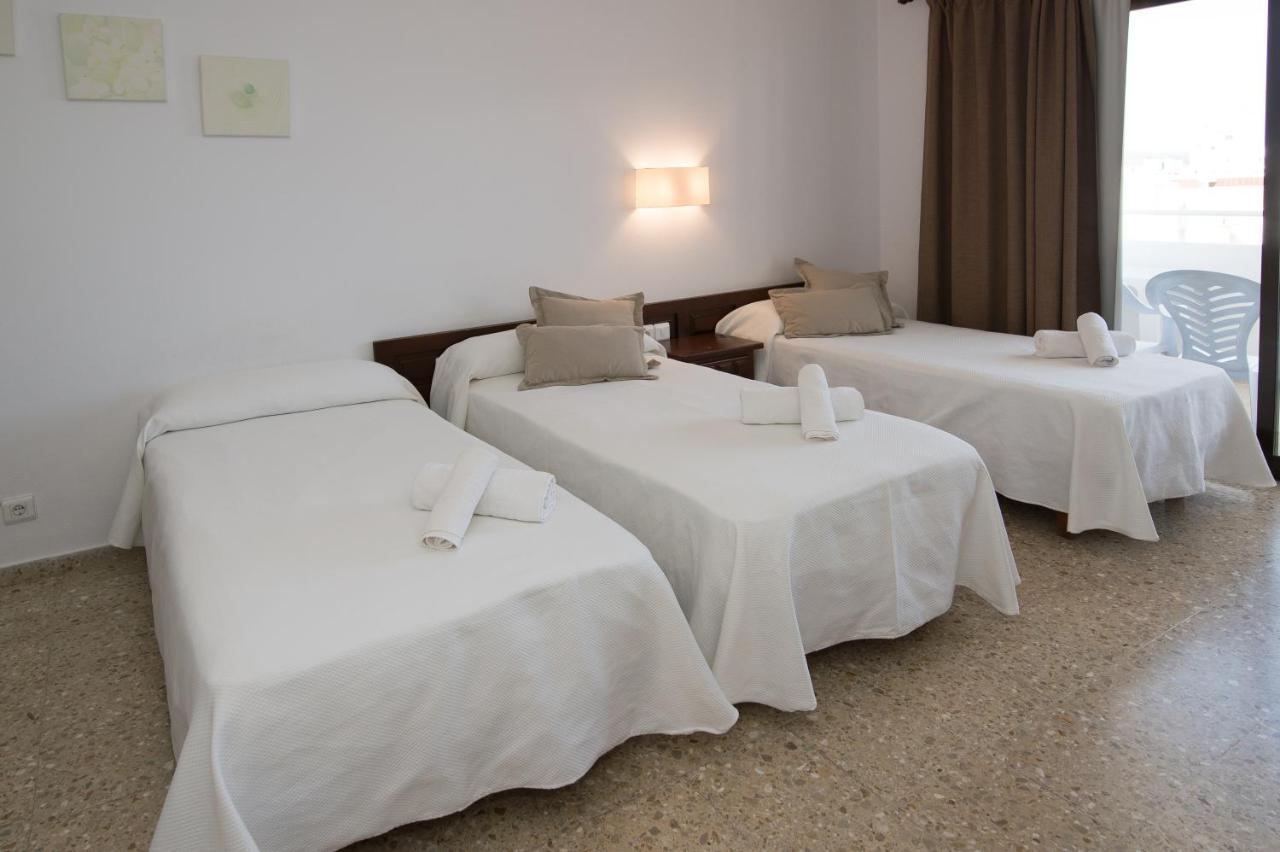 Apartamentos Mestret Sant Antoni de Portmany Extérieur photo