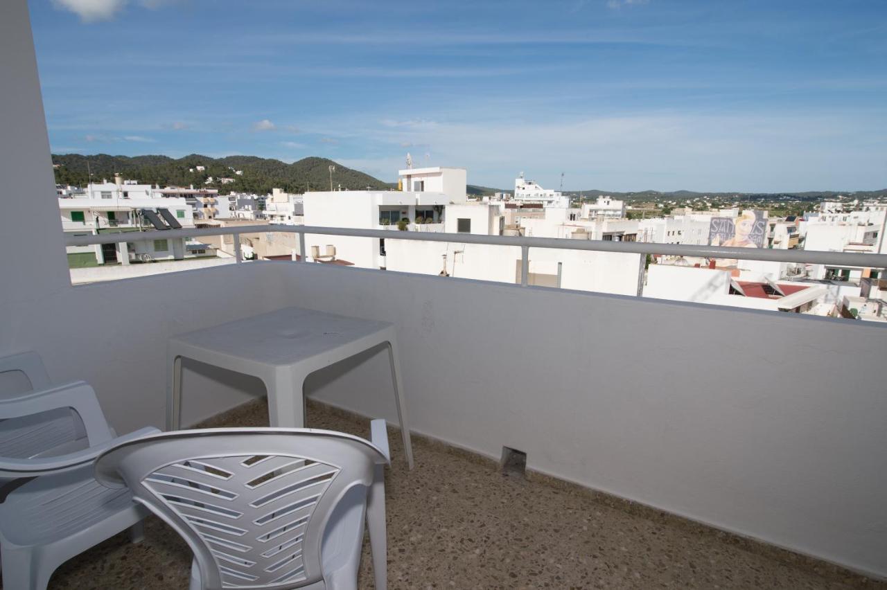Apartamentos Mestret Sant Antoni de Portmany Extérieur photo