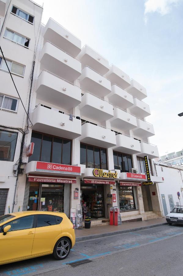 Apartamentos Mestret Sant Antoni de Portmany Extérieur photo