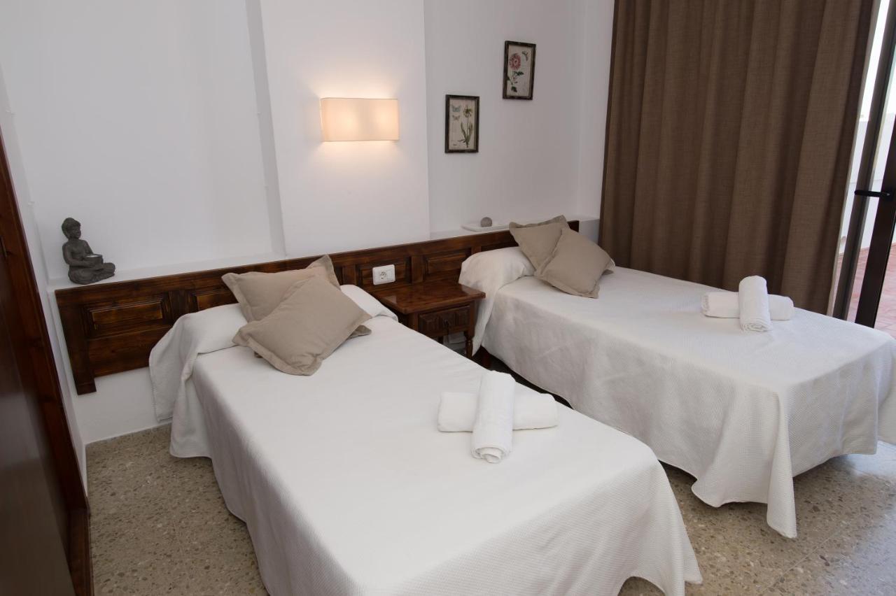 Apartamentos Mestret Sant Antoni de Portmany Extérieur photo