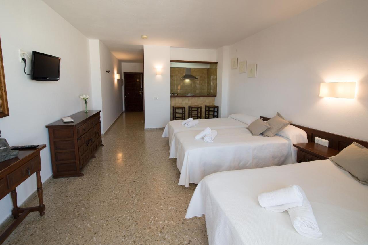 Apartamentos Mestret Sant Antoni de Portmany Extérieur photo