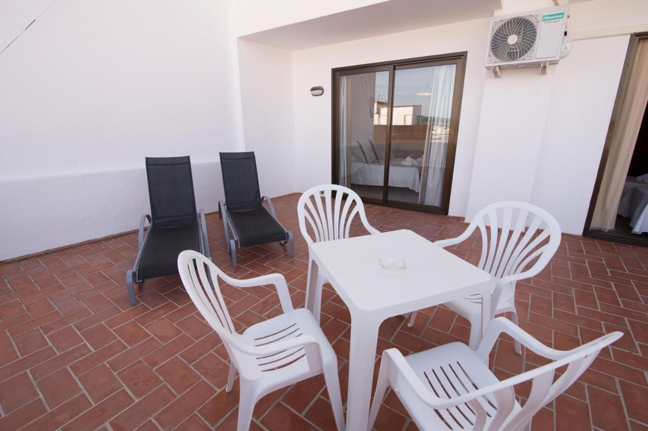 Apartamentos Mestret Sant Antoni de Portmany Extérieur photo
